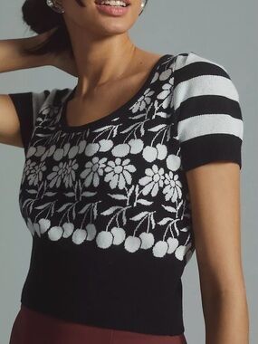 Anthropologie Maeve Trixie Cherry Floral Cropped Knit Sweater Tee • Size S